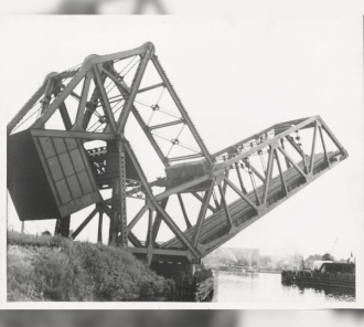 Upper-Ashtabula River Railroad Lift Bridge